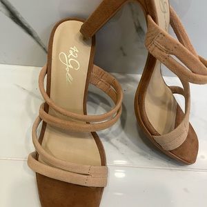 Like New 42 Gold Lonnie Suede Sandal